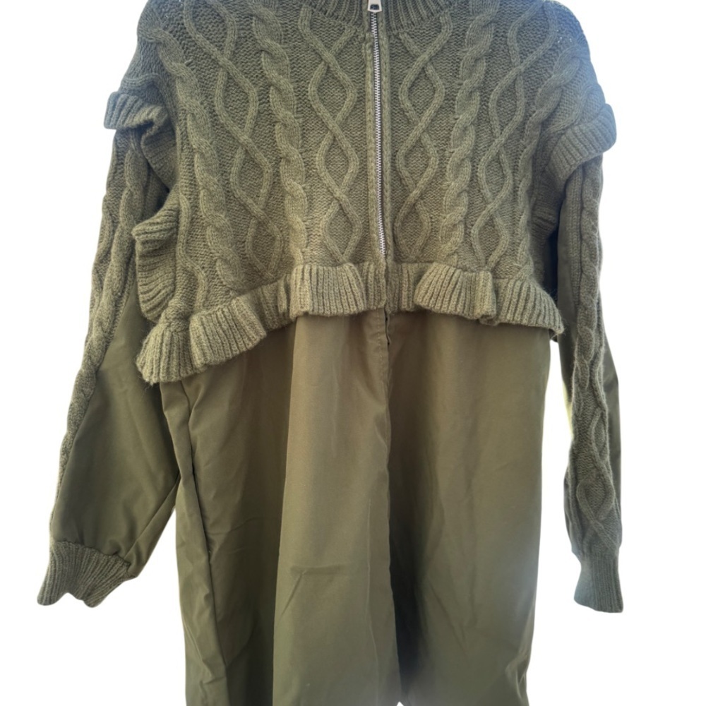 Green Cable Knit Cardigan with Zipper Front